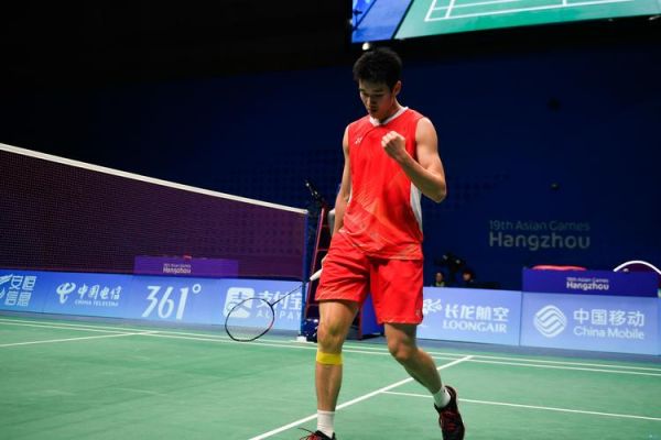 精彩绝伦的 精彩绝伦的