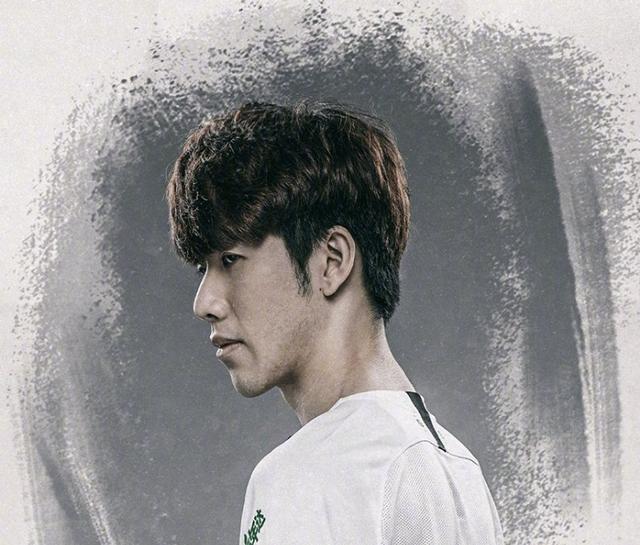 而曾经的嘲 而曾经的嘲