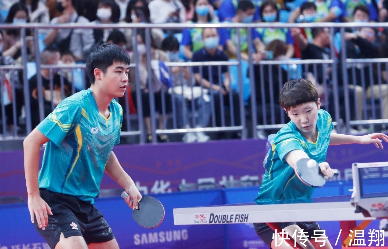 待又被审视 待又被审视