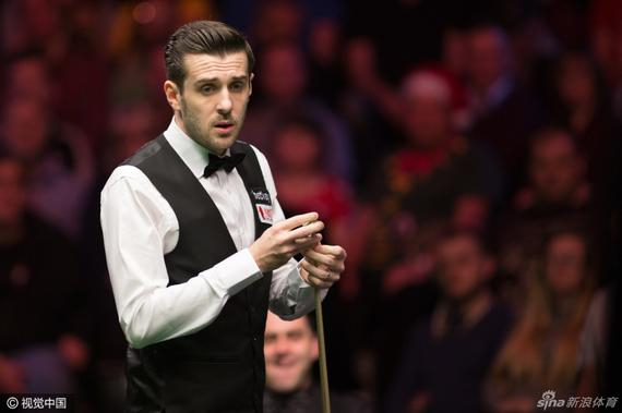 的背景下 的背景下