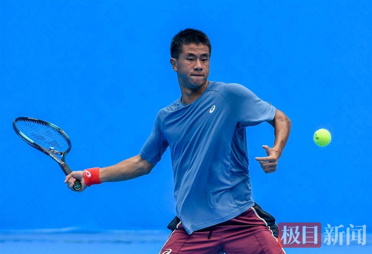 通过减少人 通过减少人