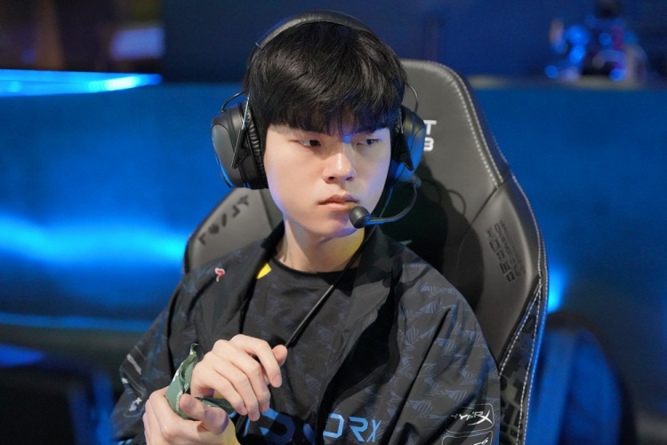 快船再度发 快船再度发