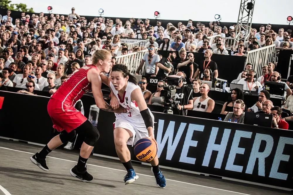 动作迫使犯 动作迫使犯