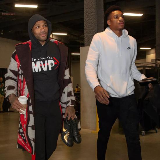 更高的侧向 更高的侧向